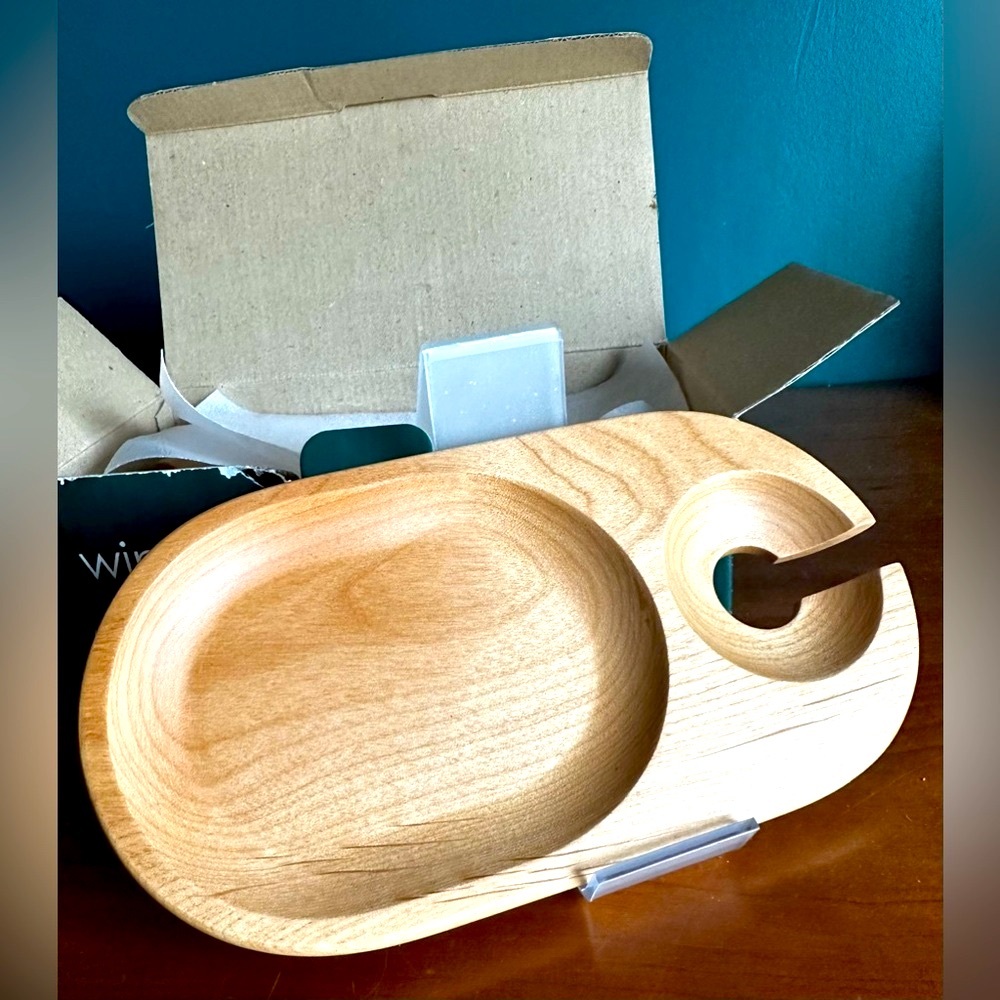 J. K. Adams Co. Wine & Dine North American Alder Wood Appetizer Trays/Plates (8)